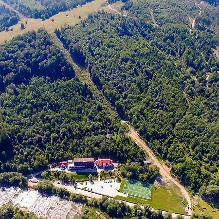 Lidana & 4* Vama (Suceava)