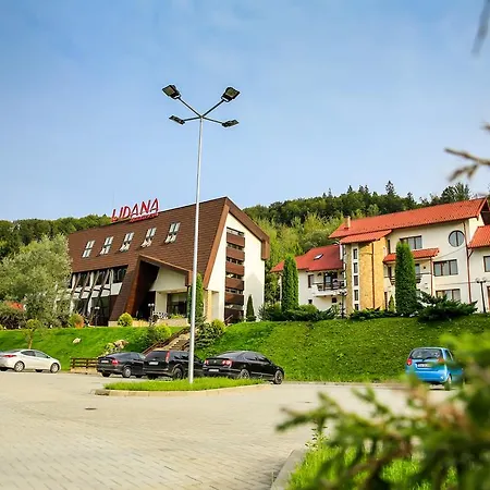 Lidana & 4* Vama (Suceava)